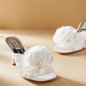 Badgley mischka  White Floral Heels